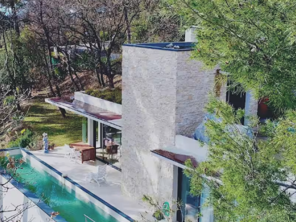 Location saisonnière Villa & piscine 🏡